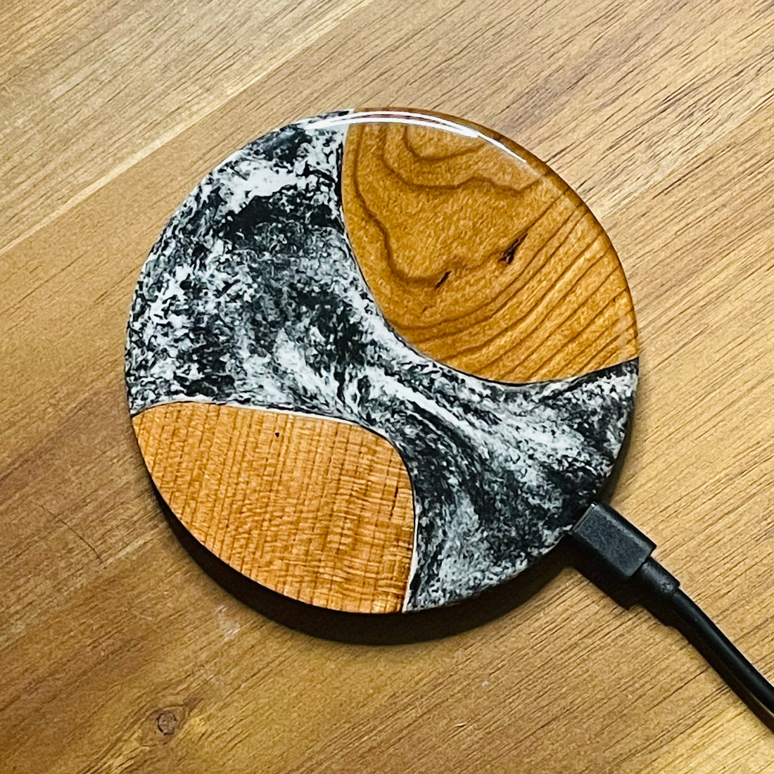 Wood and Resin Black & White Marble Cherry - Cell Phone Charging Pad