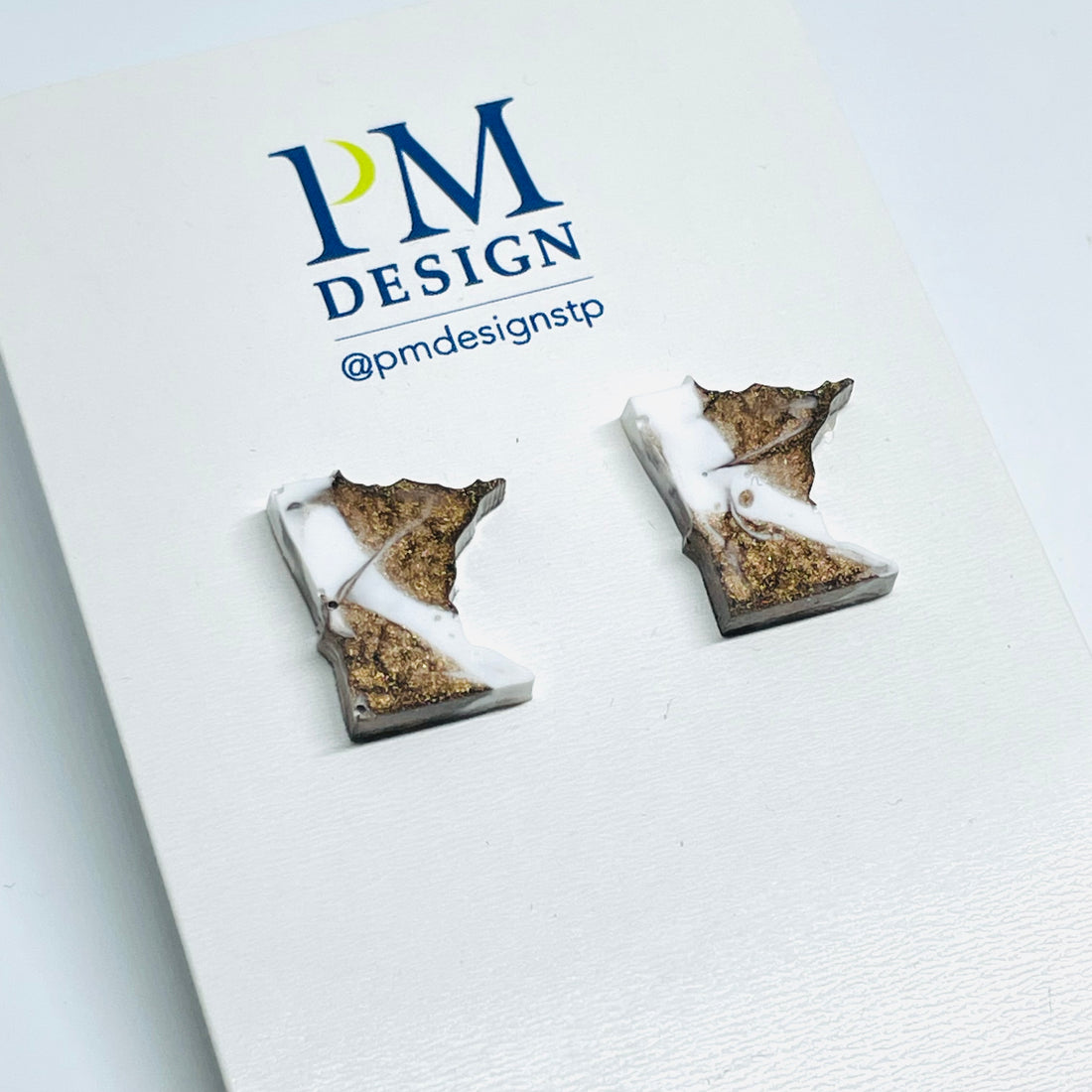 Tiny Minnesota shaped stud/post earrings - Bronze brown and white resin