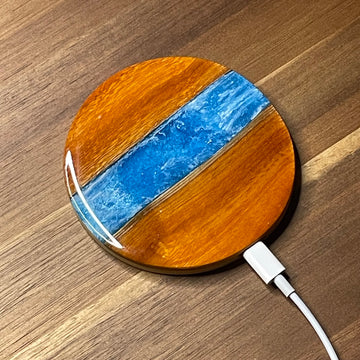 Wood and Resin Atlantic Shores Maple - Cell Phone Charging Pad