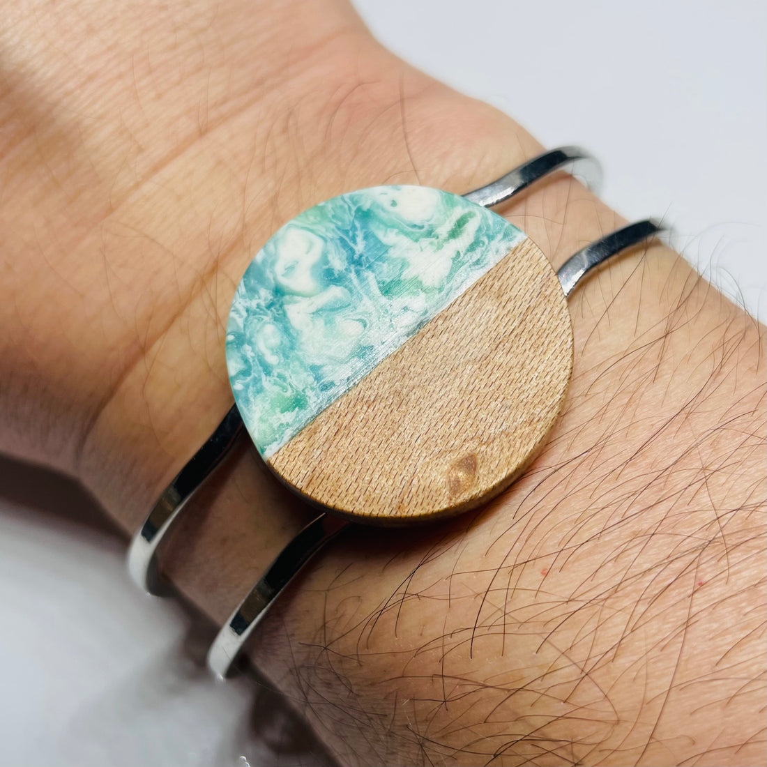 Wood and Resin Pacific Shores Maple Round - Bracelet