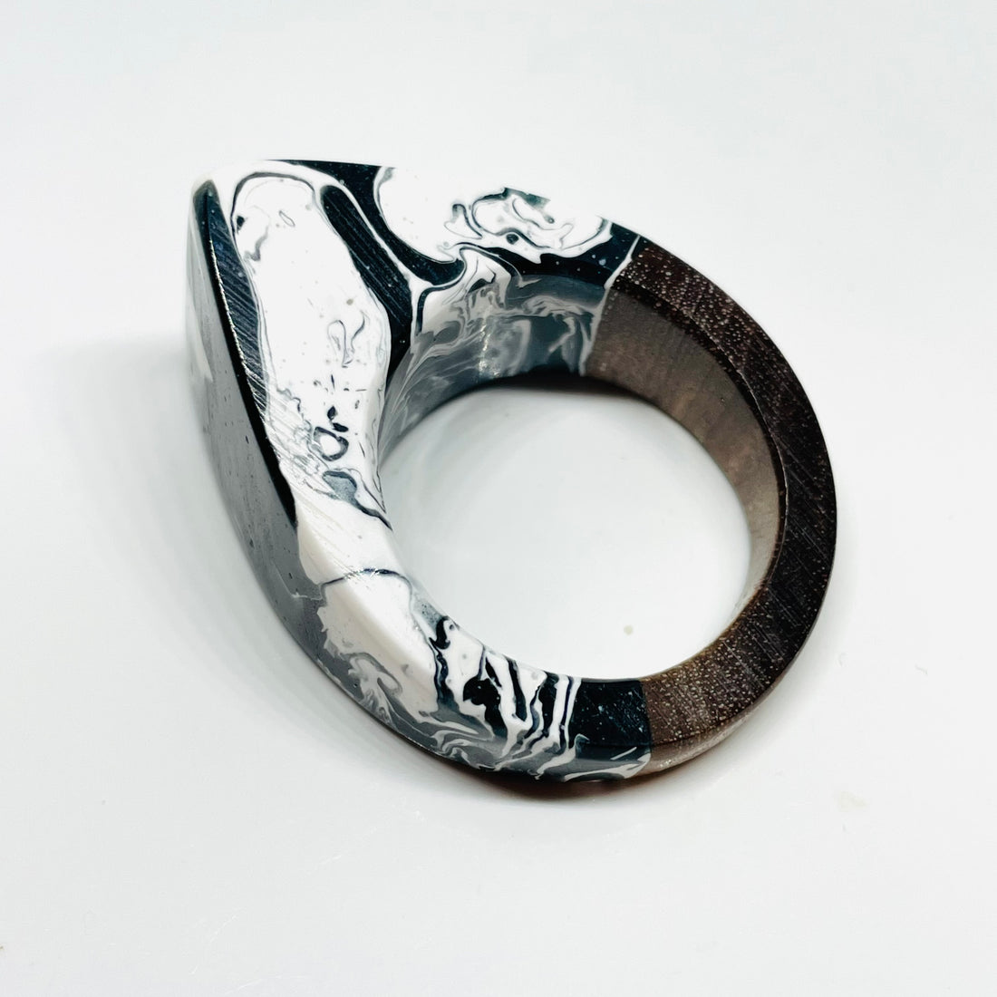 Wood and Resin Black & White Walnut - Ring
