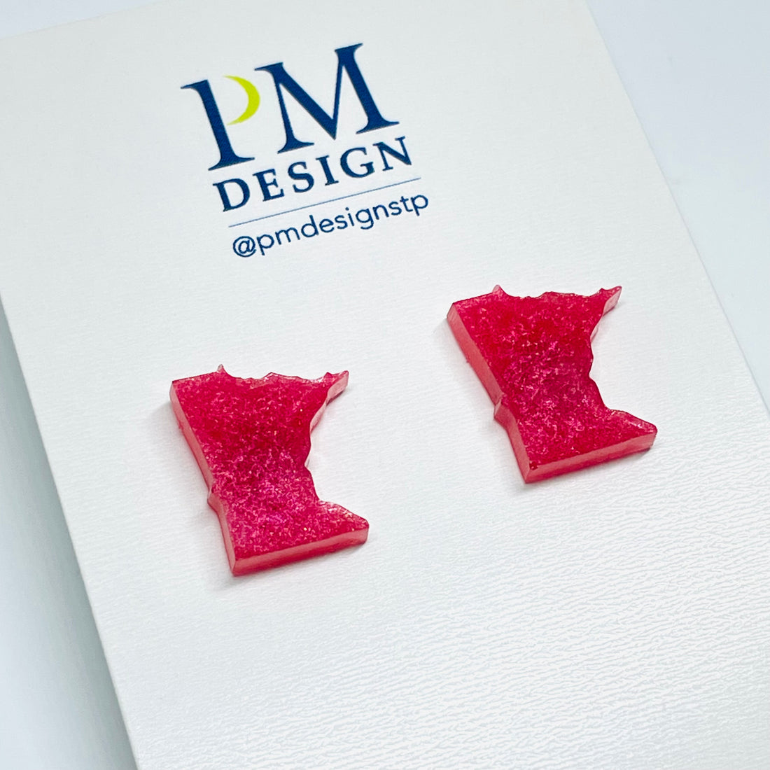 Tiny Minnesota shaped stud/post earrings - red resin