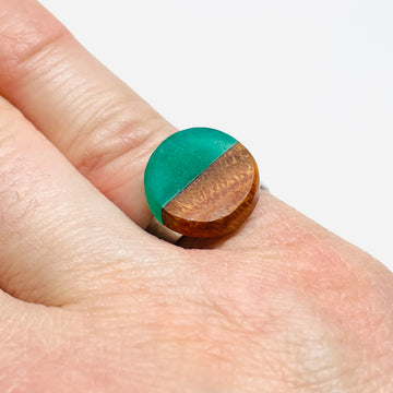 Emerald Buckthorn Round - Ring