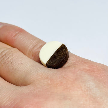 White Walnut Round - Ring